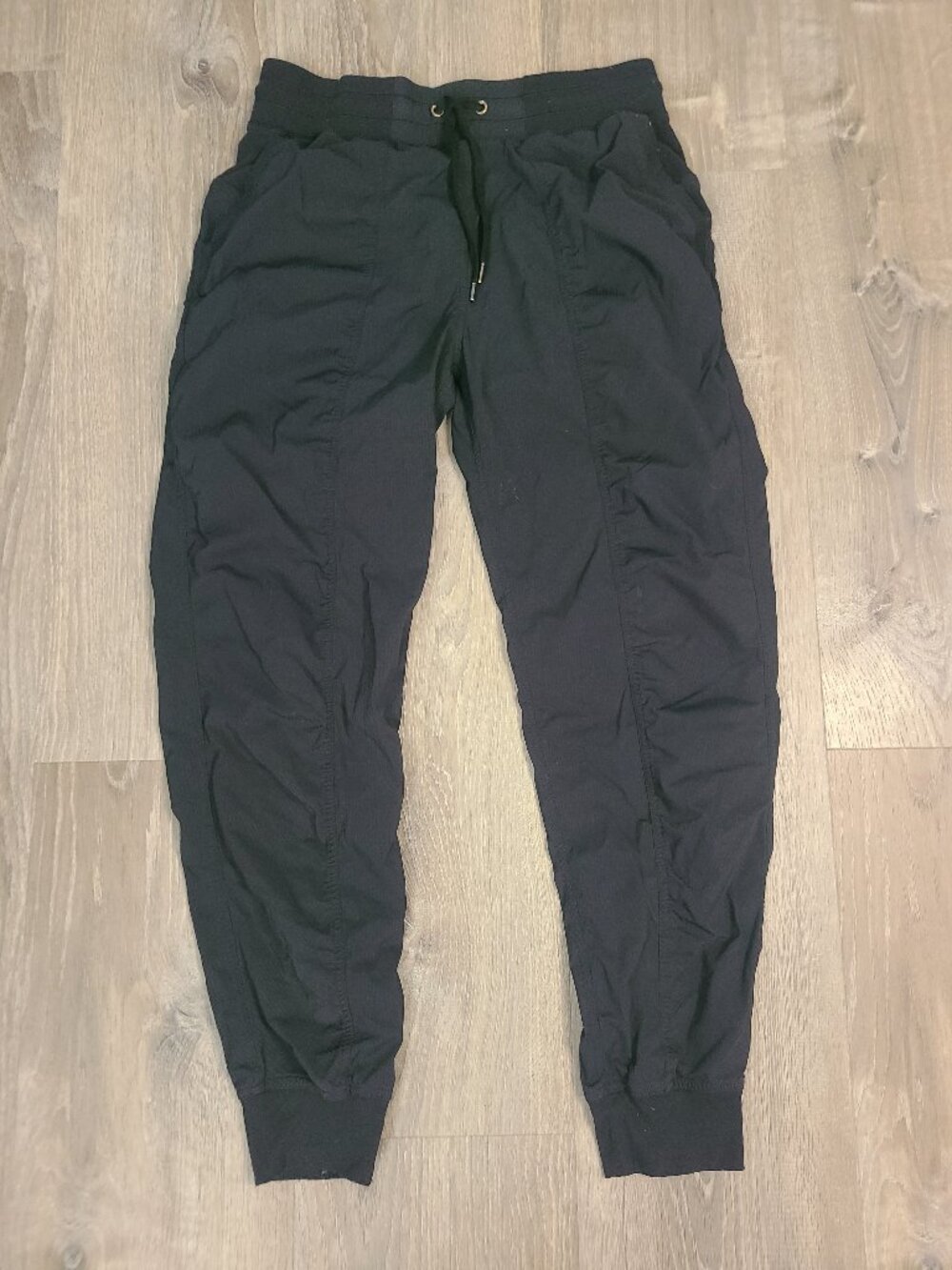 CRZ Yoga Ease Line Lightweight Ruched Track Joggers Black - Size M 26" Inseam